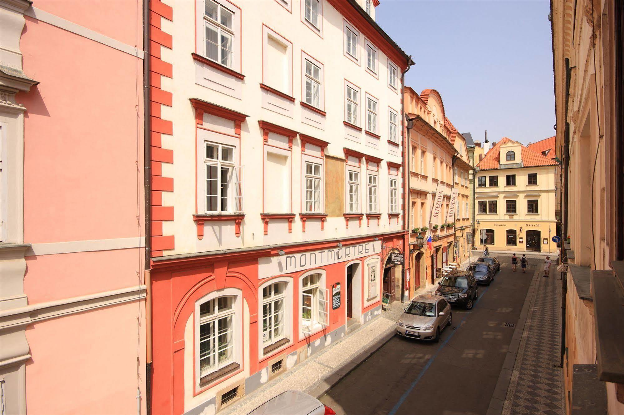 The Green Garland Hotel Praha